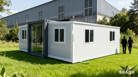 comprar Foldable 20ft Container House with More Than 20 Years Lifespan L5900*W2220*H2480mm Folded Size and 2.0mm Top Beam Bending Parts Fabricação em linha