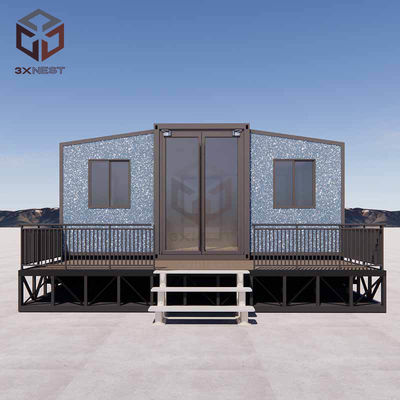 Casas pré-fabricadas personalizáveis com varanda e escadas