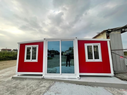 Expandable Prefab Homes with 18.5 Square Meter Space Excellent Insulation for Militarized Base Use