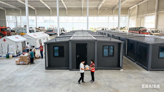 Container dobrável de 20 pés com piso de fibra de cimento ignífugo de 18 mm de espessura 75 mm EPS painéis de sanduíche e 1 ano de garantia